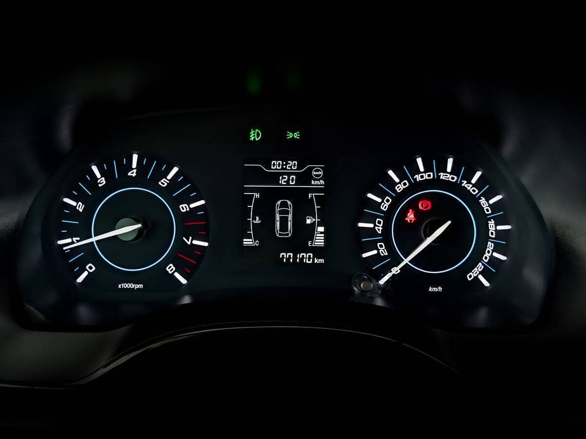 Купить Chery Tiggo 3, 2019, 77 165 км, фото №13