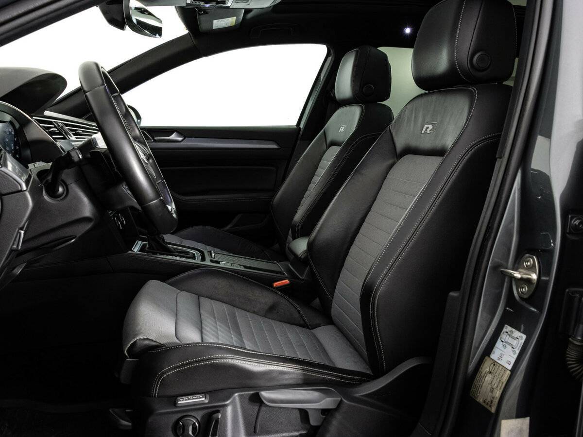 Купить Volkswagen Passat, 2016, 228 105 км, фото №15