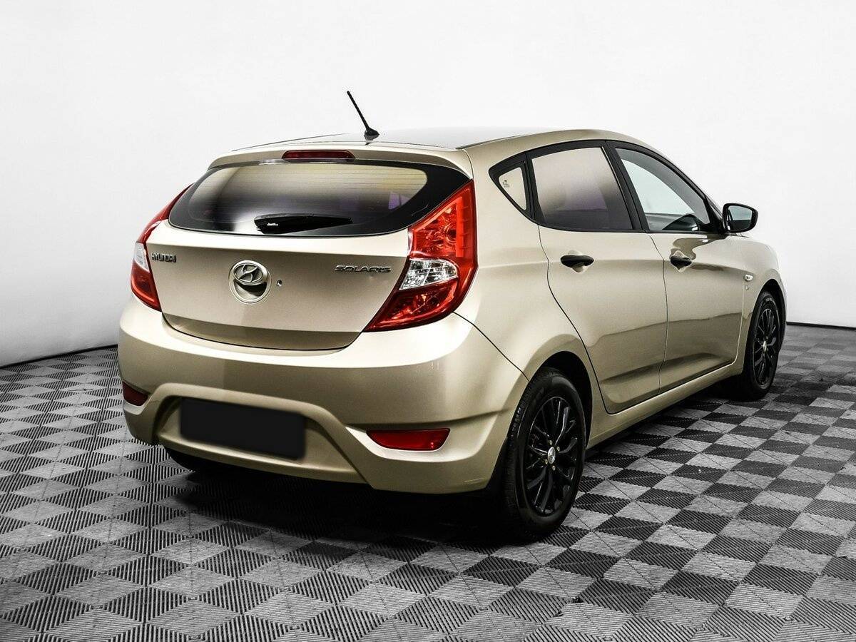 Купить Hyundai Solaris, 2012, 168 649 км, фото №5