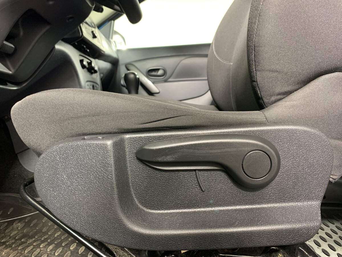 Купить Renault Logan Stepway, 2019, 139 436 км, фото №16