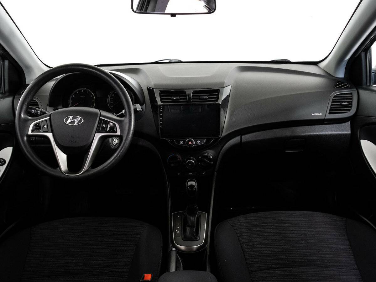 Купить Hyundai Solaris, 2016, 115 245 км, фото №8