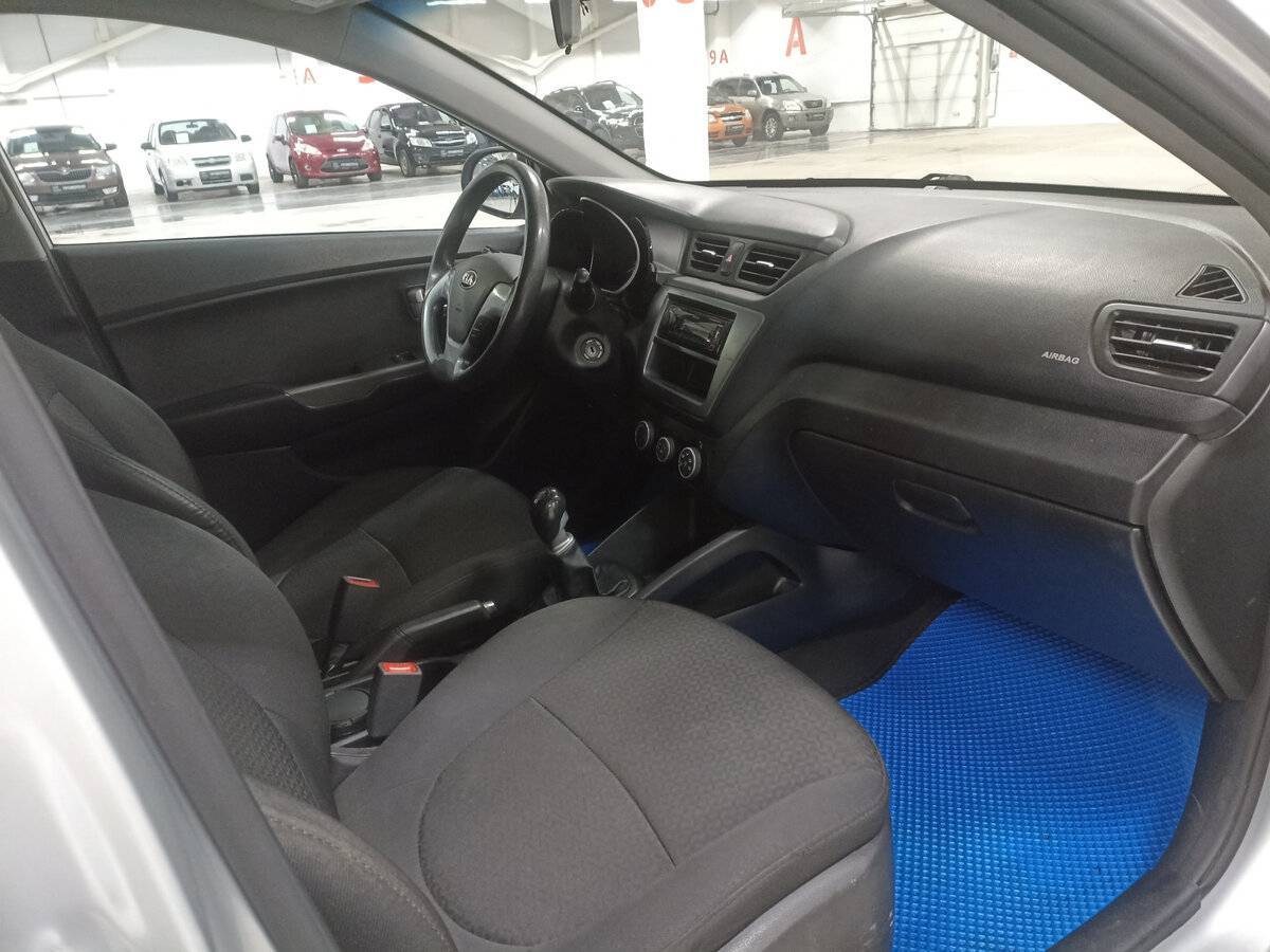Купить Kia Rio, 2015, 128 385 км, фото №11
