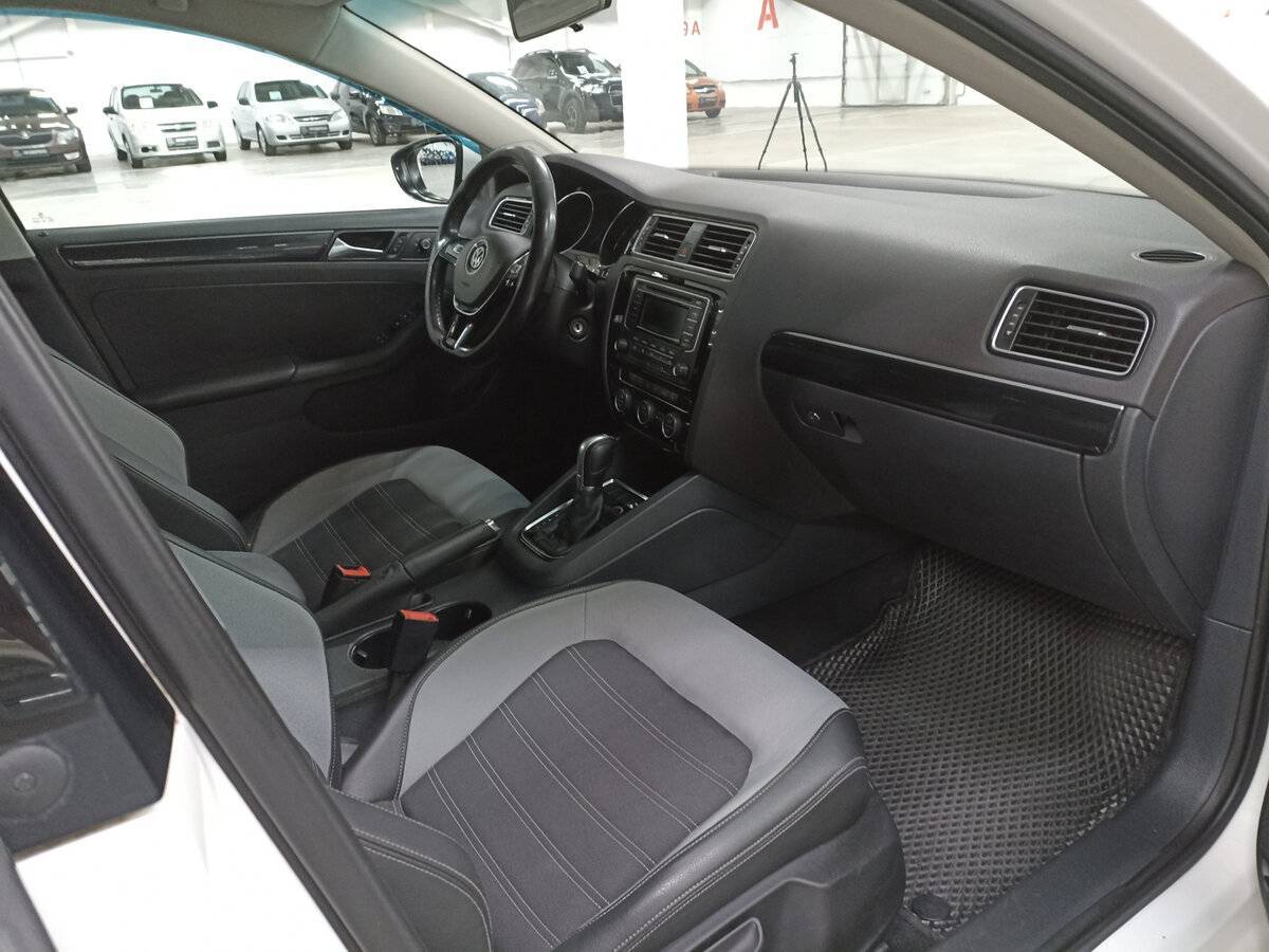 Купить Volkswagen Jetta, 2015, 186 201 км, фото №11
