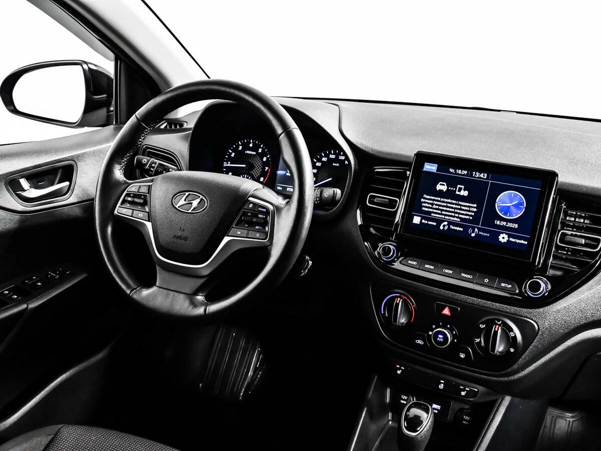 Купить Hyundai Solaris II Рестайлинг, 2021, 57 200 км, фото №9