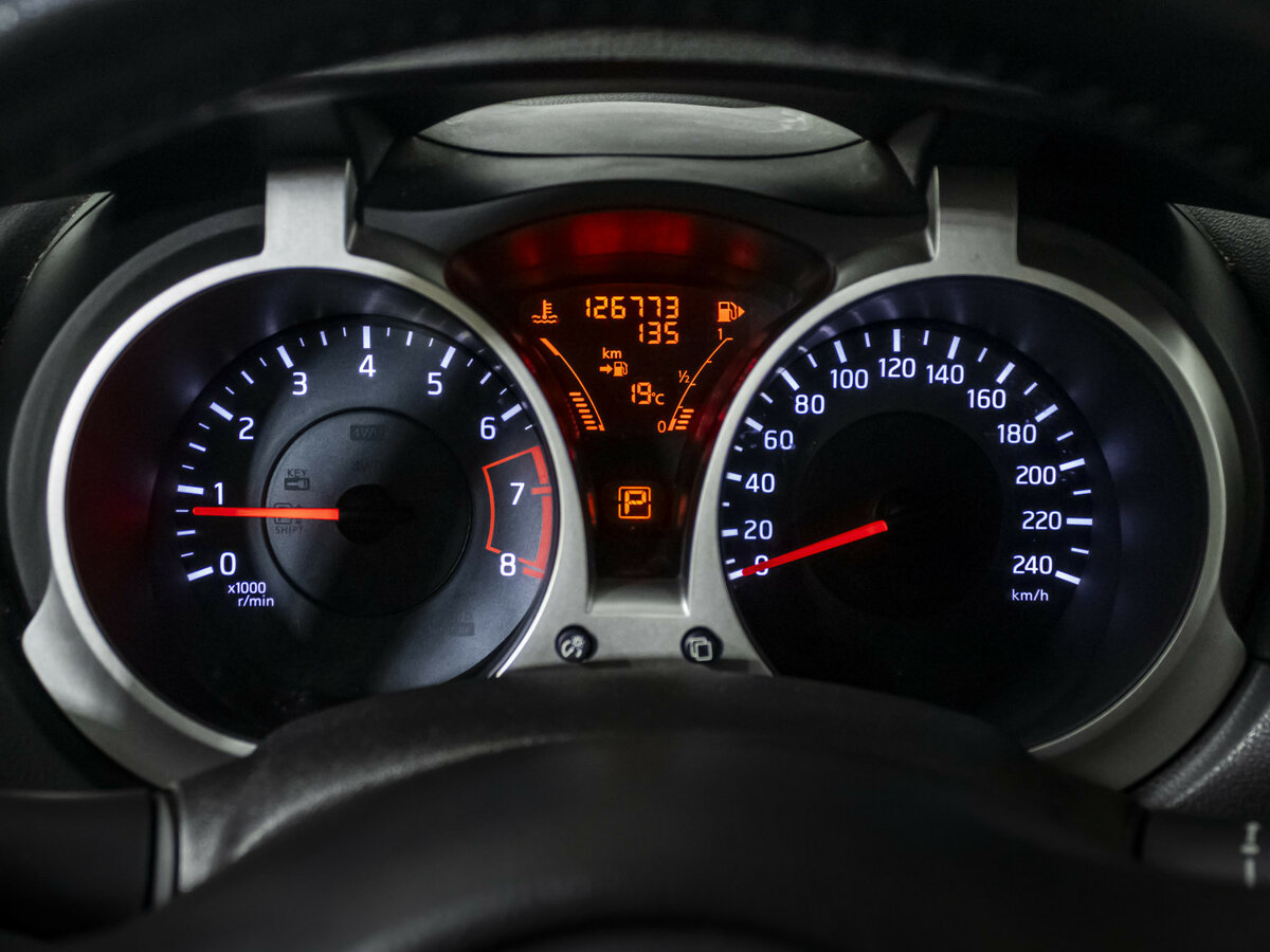 Купить Nissan Juke I, 2012, 126 772 км, фото №11